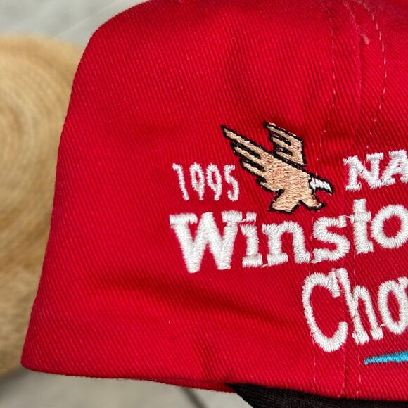 Vintage Jeff Gordon Hat Snapback 1995 Winston Cup Champion Red Black Cap USA - Picture 8 of 8